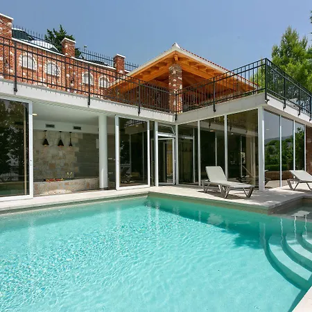 Luxusapartment Mit Pool, Sauna, Direkt Am نوفي فينودولسكي