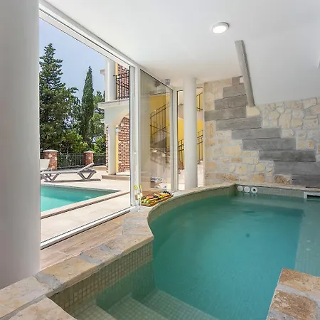 Luxusapartment Mit Pool, Sauna, Direkt Am شقة *