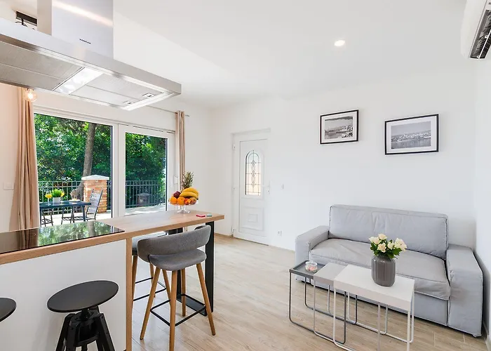Appartement Luxusapartment Mit Pool, Sauna, Direkt Am