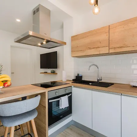 Luxusapartment Mit Pool, Sauna, Direkt Am *